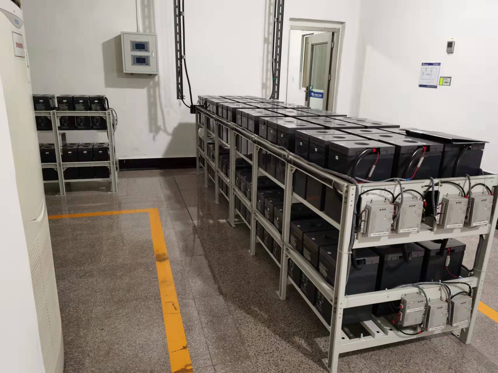 fun88体育ups电源如何根据主机功率和待机时间计算电池容量?